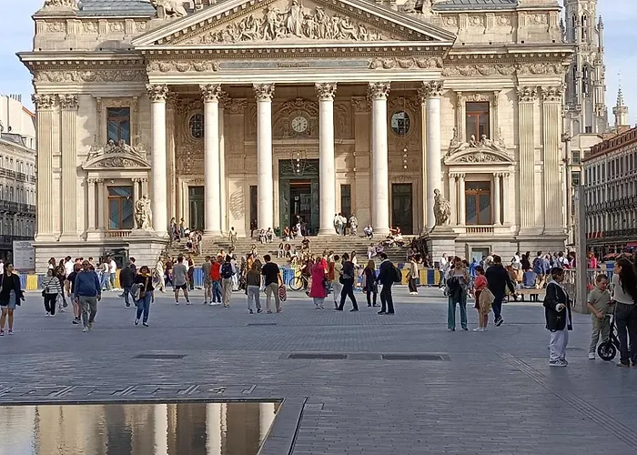 Appartement De Charme Au Coeur De Bruxelles!!